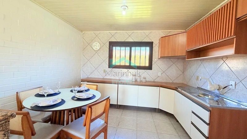 CASA À VENDA EM RAINHA DO MAR: 10ª foto da galeria de imagens do imóvel