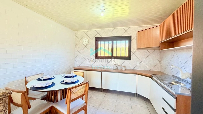 CASA À VENDA EM RAINHA DO MAR: 12ª foto da galeria de imagens do imóvel