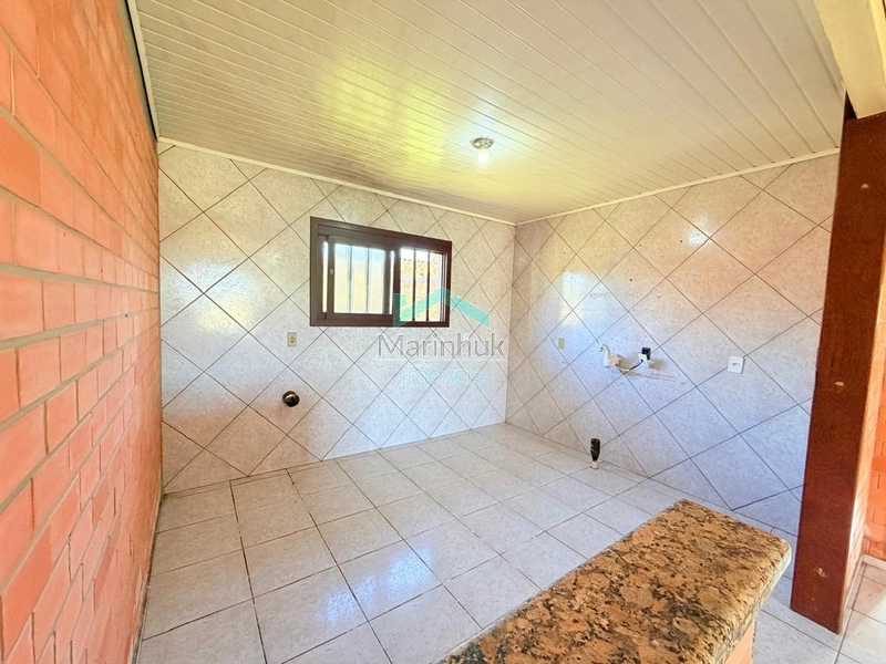 CASA À VENDA EM RAINHA DO MAR: 7ª foto da galeria de imagens do imóvel