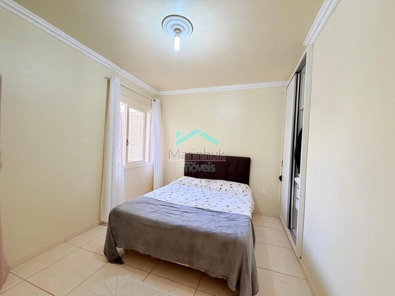 CASA À VENDA EM RAINHA DO MAR: 6ª foto da galeria de imagens do imóvel