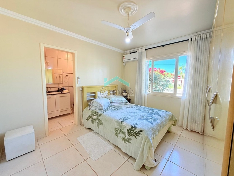 CASA À VENDA EM RAINHA DO MAR: 8ª foto da galeria de imagens do imóvel