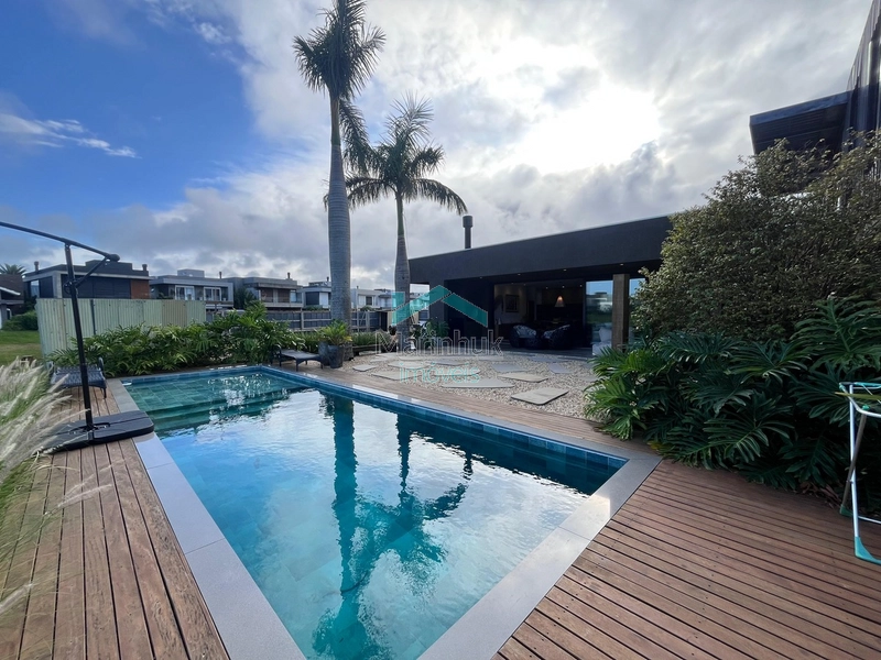 SOBRADO À VENDA NO CONDOMÍNIO CAPÃO ILHAS RESORT: 31ª foto da galeria de imagens do imóvel