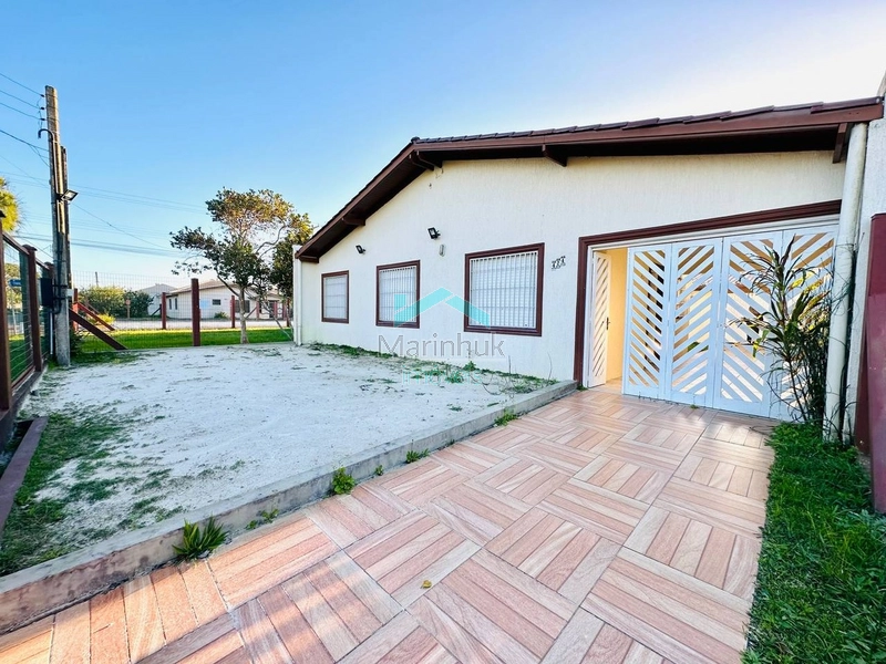 CASA À VENDA EM ATLANTIDA SUL: 6ª foto da galeria de imagens do imóvel