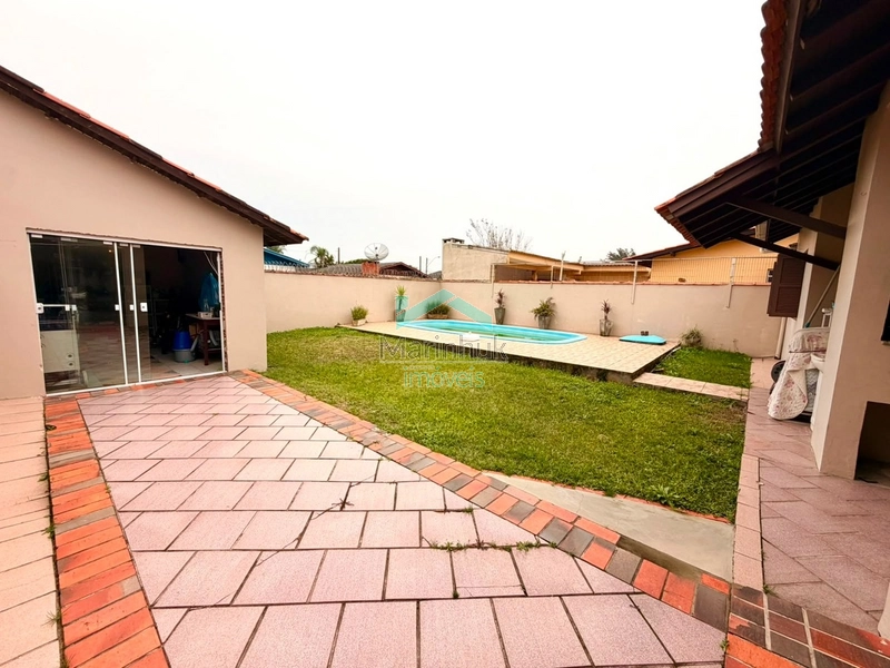 CASA À VENDA EM ATLANTIDA SUL: 8ª foto da galeria de imagens do imóvel