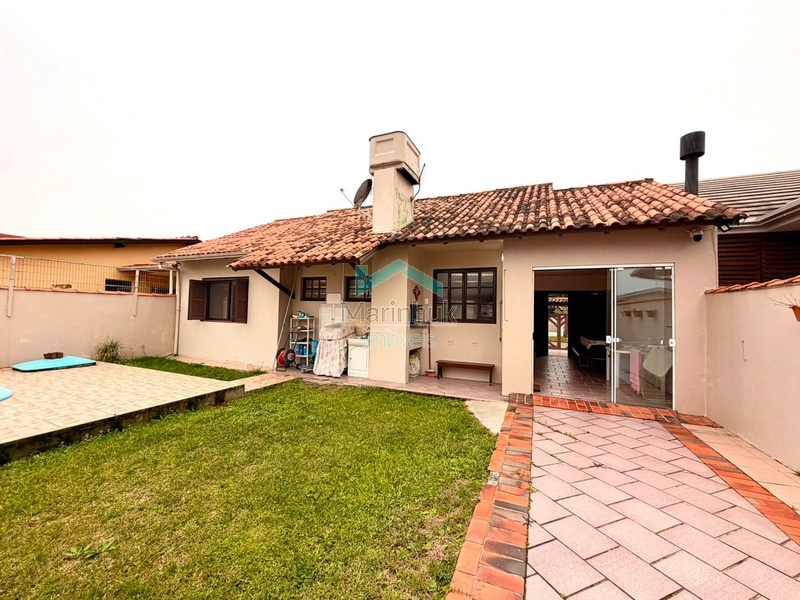 CASA À VENDA EM ATLANTIDA SUL: 4ª foto da galeria de imagens do imóvel