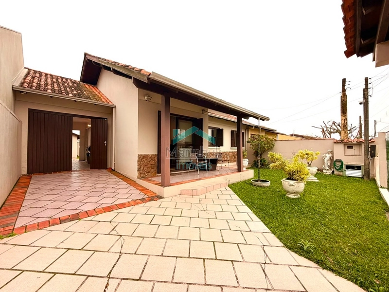 CASA À VENDA EM ATLANTIDA SUL: 7ª foto da galeria de imagens do imóvel