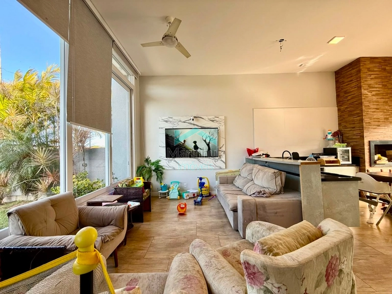CASA À VENDA NO ARPOADOR: 25ª foto da galeria de imagens do imóvel