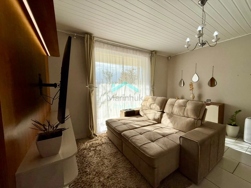 CASA À VENDA EM RAINHA DO MAR: 8ª foto da galeria de imagens do imóvel