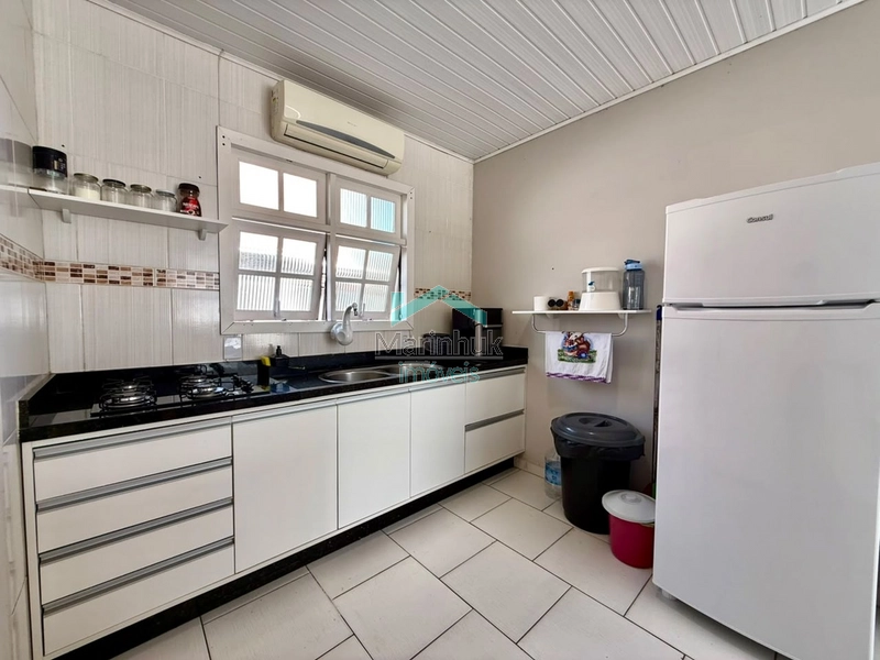 CASA À VENDA EM RAINHA DO MAR: 12ª foto da galeria de imagens do imóvel