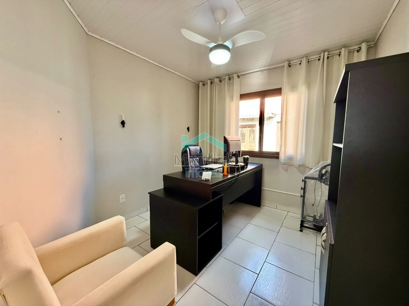CASA À VENDA EM RAINHA DO MAR: 2ª foto da galeria de imagens do imóvel