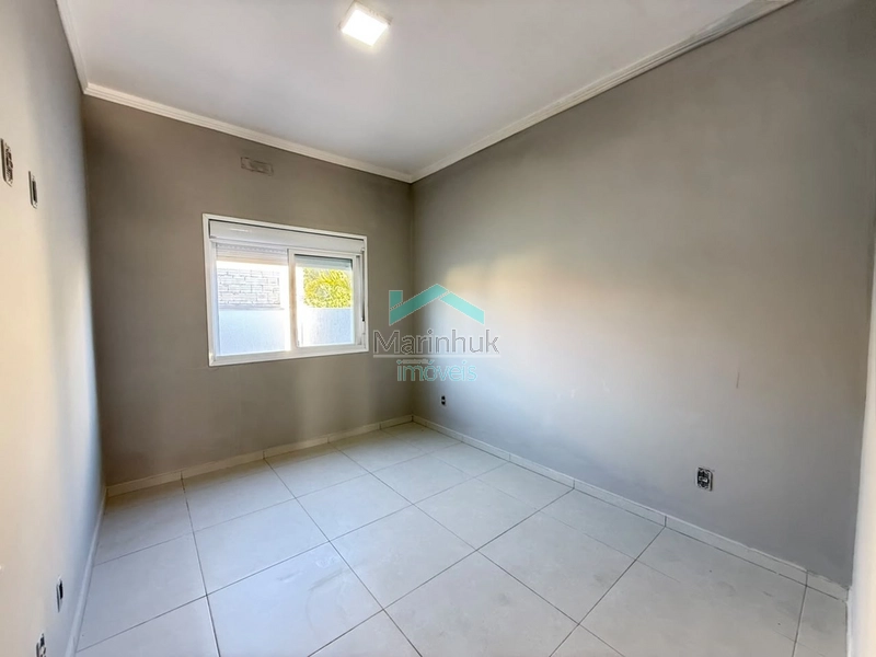 CASA GEMINADA À VENDA EM MARIÁPOLIS: 7ª foto da galeria de imagens do imóvel