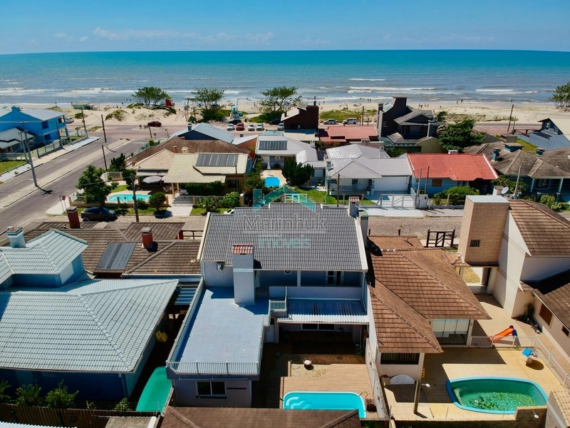 SOBRADO À VENDA EM ATLANTIDA SUL: 2ª foto da galeria de imagens do imóvel