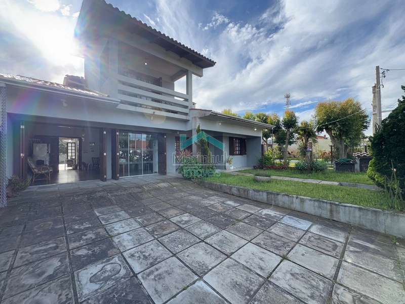 SOBRADO FRENTE LESTE: 2ª foto da galeria de imagens do imóvel