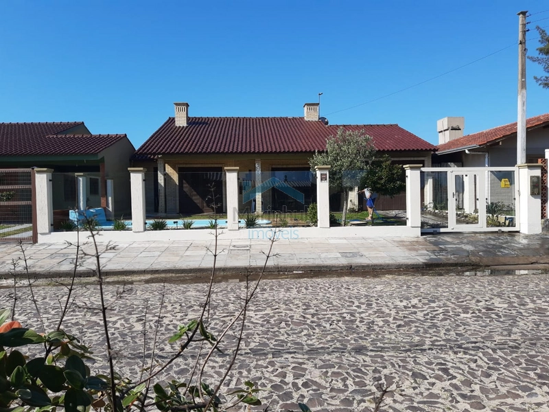 CASA FRENTE NORTE COM PISCINA EM RAINHA DO MAR: 18ª foto da galeria de imagens do imóvel