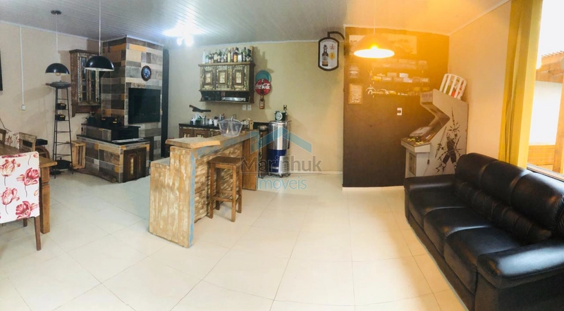 CASA COM PISCINA: 16ª foto da galeria de imagens do imóvel