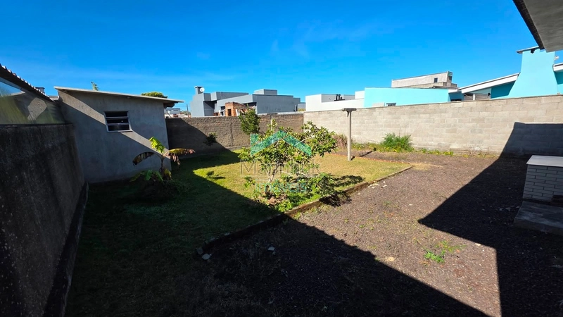 CASA À VENDA EM RAINHA DO MAR: 8ª foto da galeria de imagens do imóvel