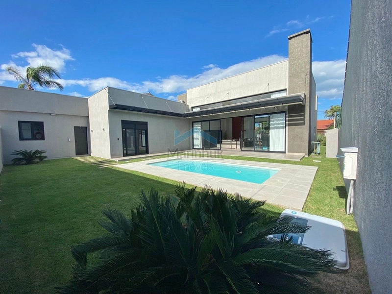 CASA Á VENDA EM ATLÂNTIDA: 6ª foto da galeria de imagens do imóvel