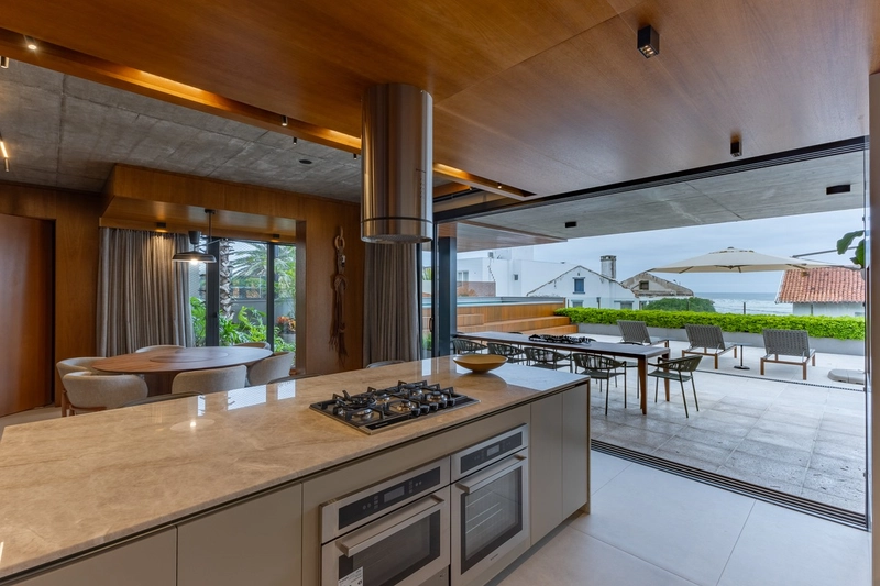 Apartamento de 4 suítes em Torres: 2ª foto da galeria de imagens do imóvel