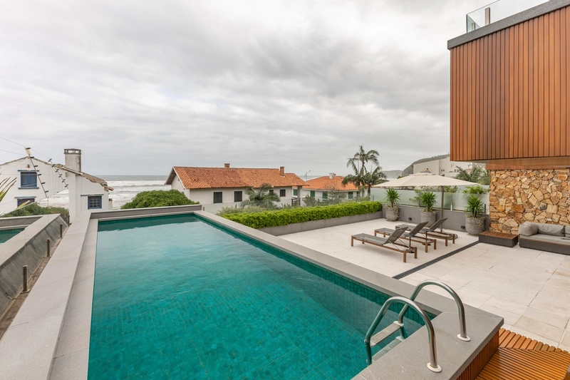 Apartamento de 4 suítes em Torres: 1ª foto da galeria de imagens do imóvel