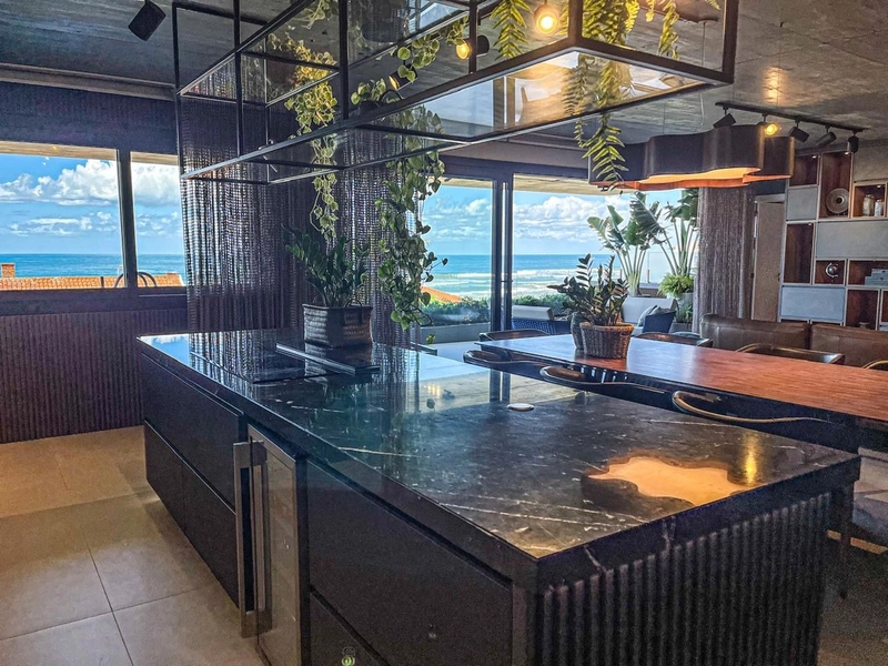 Apartamento em Torres, com 4 suítes: 2ª foto da galeria de imagens do imóvel