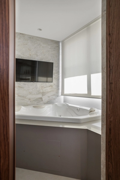 Apartamento em Torres, 4 suítes com vista pro mar: 85ª foto da galeria de imagens do imóvel