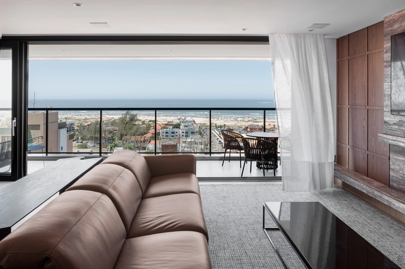 Apartamento em Torres, 4 suítes com vista pro mar: 1ª foto da galeria de imagens do imóvel