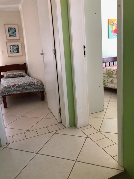Casa geminada com 6 dormitórios na Lagoa do Violão: 3ª foto da galeria de imagens do imóvel