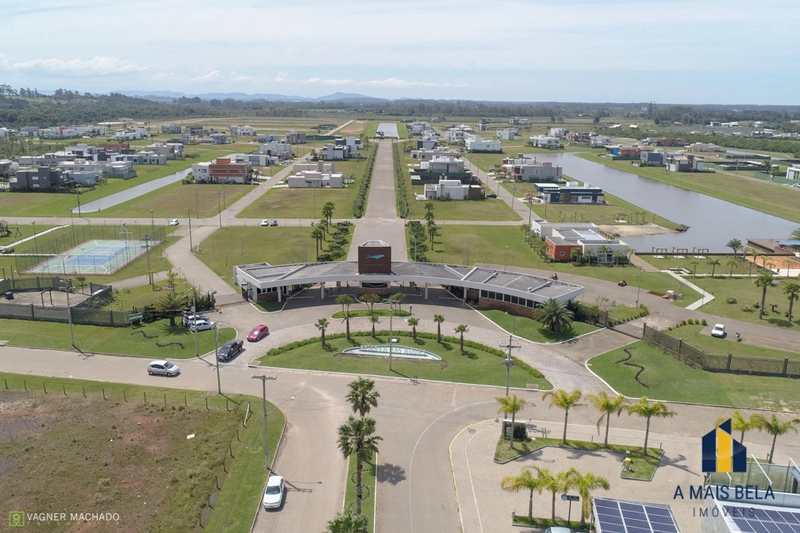 Lote no Reserva das águas fundos lago: 4ª foto da galeria de imagens do imóvel