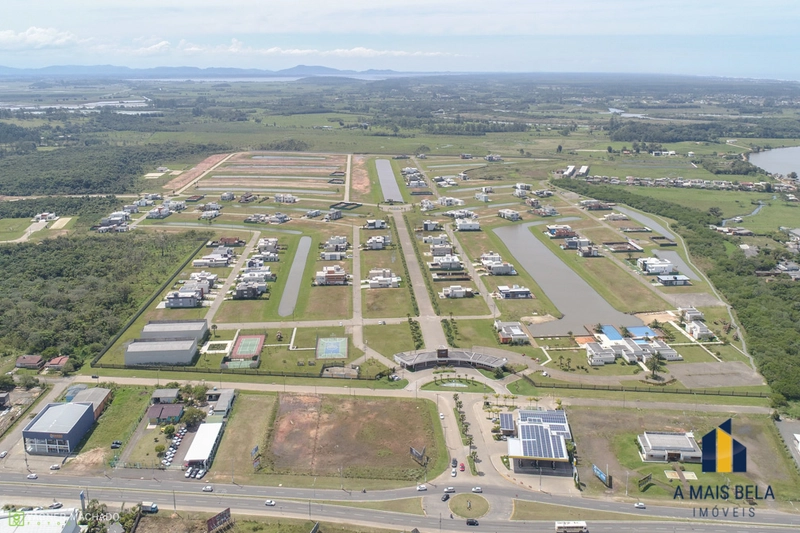 Lote no Reserva das águas fundos lago: 5ª foto da galeria de imagens do imóvel
