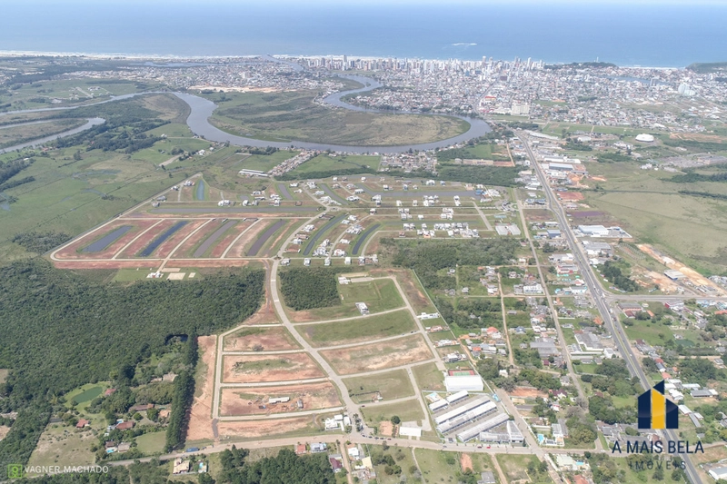 Lote no Reserva das águas fundos lago: 7ª foto da galeria de imagens do imóvel