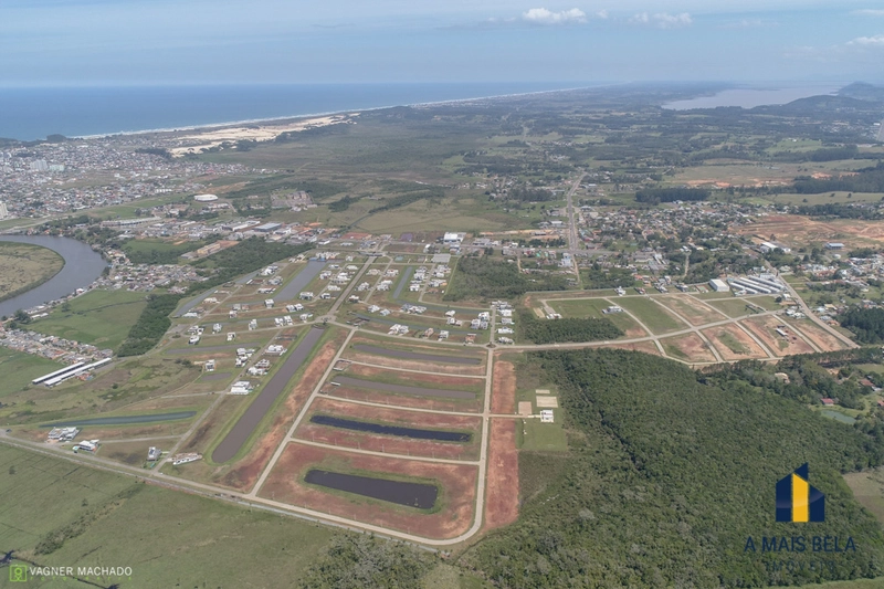 Lote no Reserva das águas fundos lago: 12ª foto da galeria de imagens do imóvel