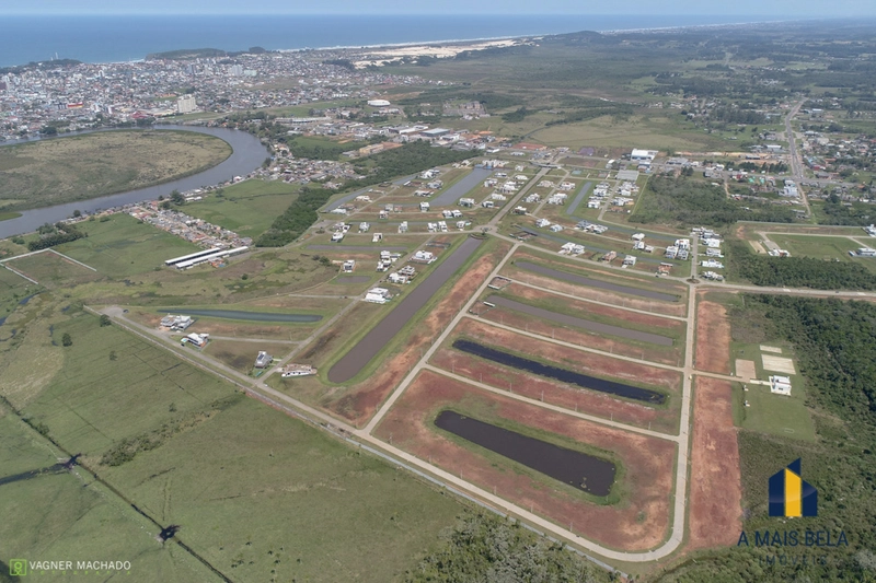 Lote no Reserva das águas fundos lago: 13ª foto da galeria de imagens do imóvel