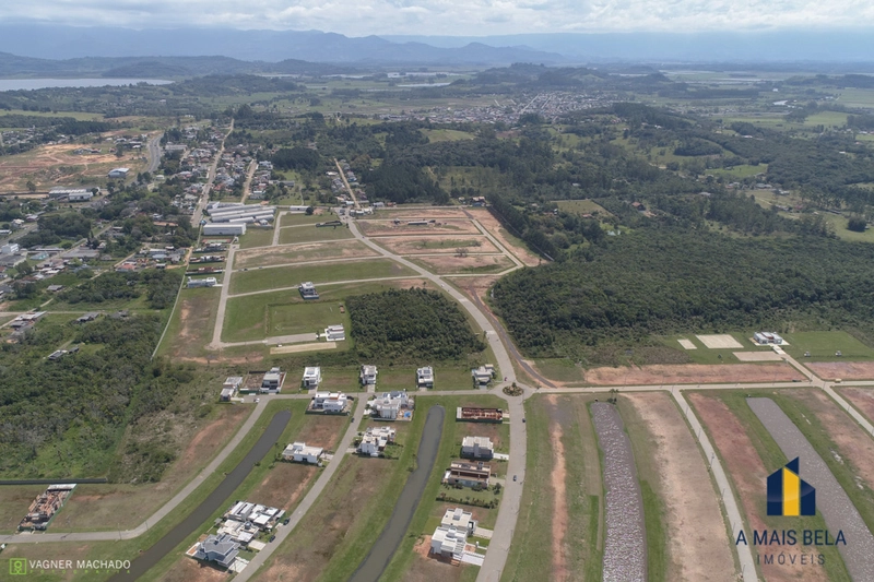 Lote no Reserva das águas fundos lago: 19ª foto da galeria de imagens do imóvel