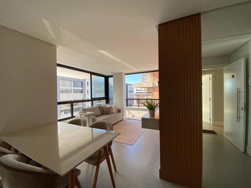 Apartamento 02 dormitórios Torres