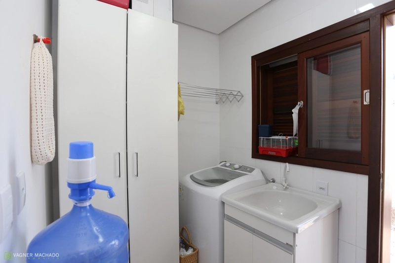 Casa com piscina a venda no Passo de Torres, SC.: 13ª foto da galeria de imagens do imóvel
