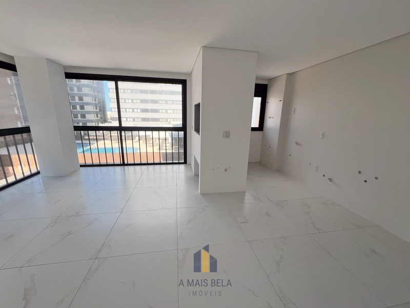 Apartamento 2 suítes em Torres: 1ª foto da galeria de imagens do imóvel