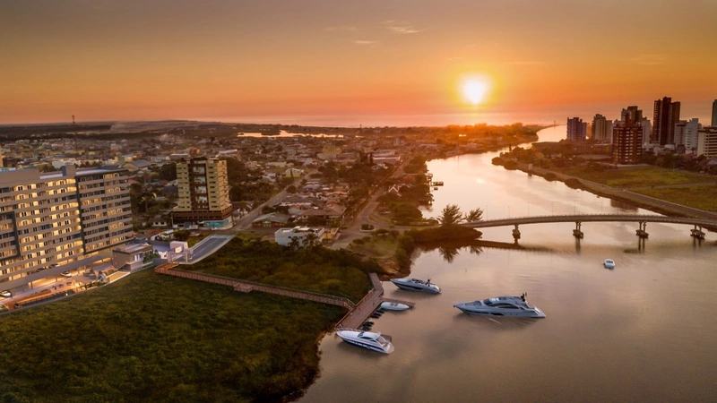Apartamento em Passo de Torres , 2 dormitórios: 2ª foto da galeria de imagens do imóvel