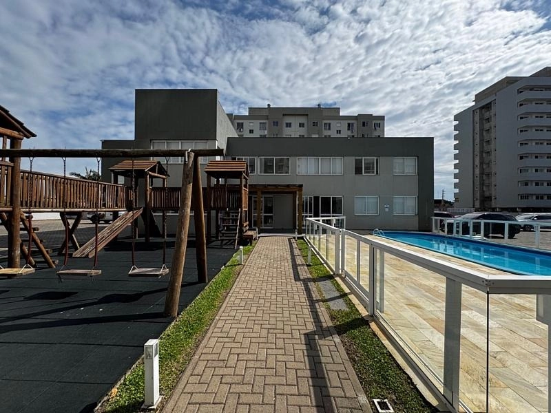 Apartamento em Torres, 2 dormitórios mobiliado: 3ª foto da galeria de imagens do imóvel