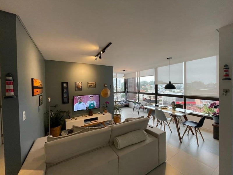 Apartamento em Torres , 2 dormitórios: 1ª foto da galeria de imagens do imóvel