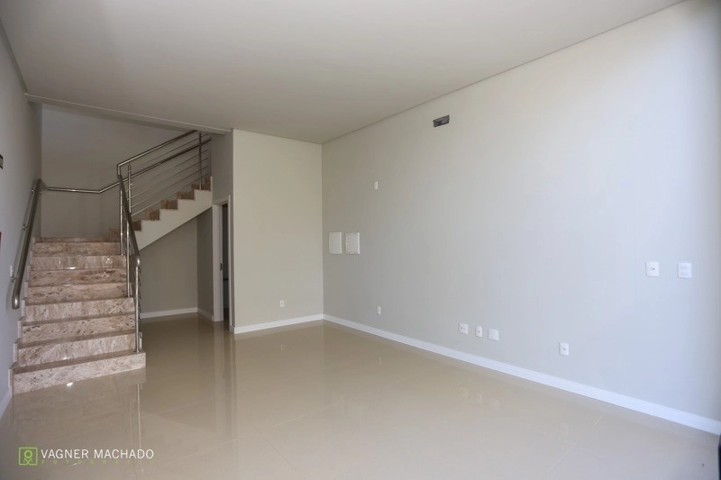 Sala Comercial Triplex: 13ª foto da galeria de imagens do imóvel
