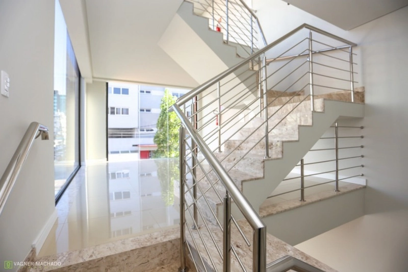 Sala comercial triplex no centro de Torres: 25ª foto da galeria de imagens do imóvel