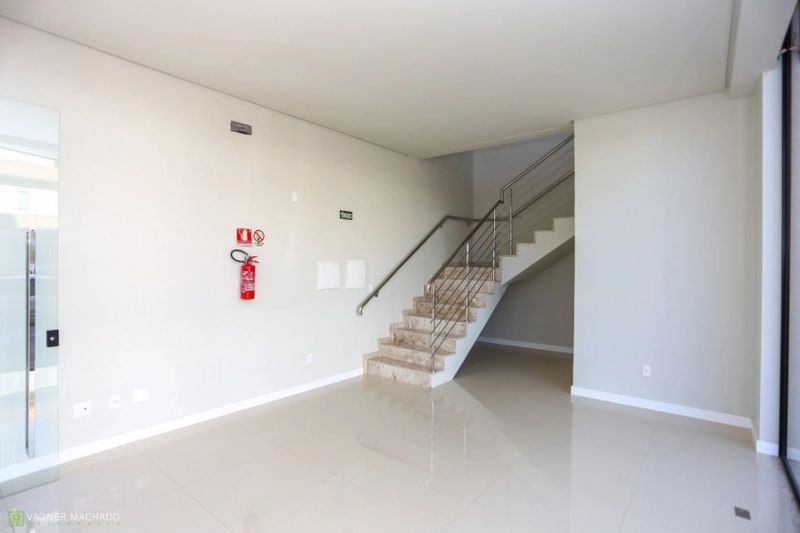 Sala comercial triplex no centro de Torres: 24ª foto da galeria de imagens do imóvel
