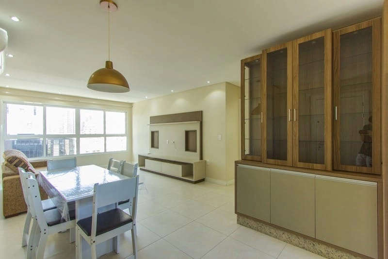 Apartamento em Torres, 3 dormitórios: 1ª foto da galeria de imagens do imóvel