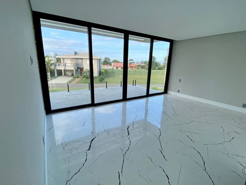 Casa em Torres, 5 suítes no condomínio Ocean Side: 5ª foto da galeria de imagens do imóvel