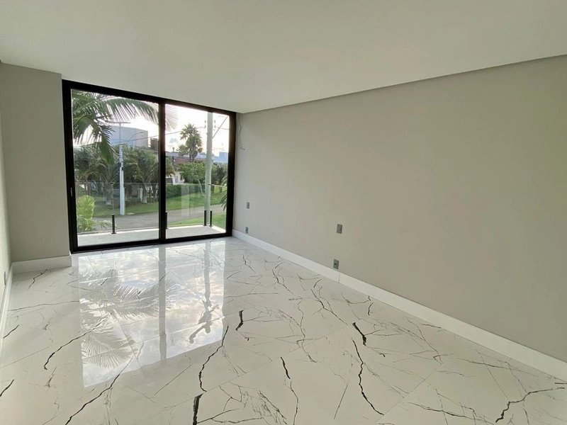Casa em Torres, 5 suítes no condomínio Ocean Side: 7ª foto da galeria de imagens do imóvel