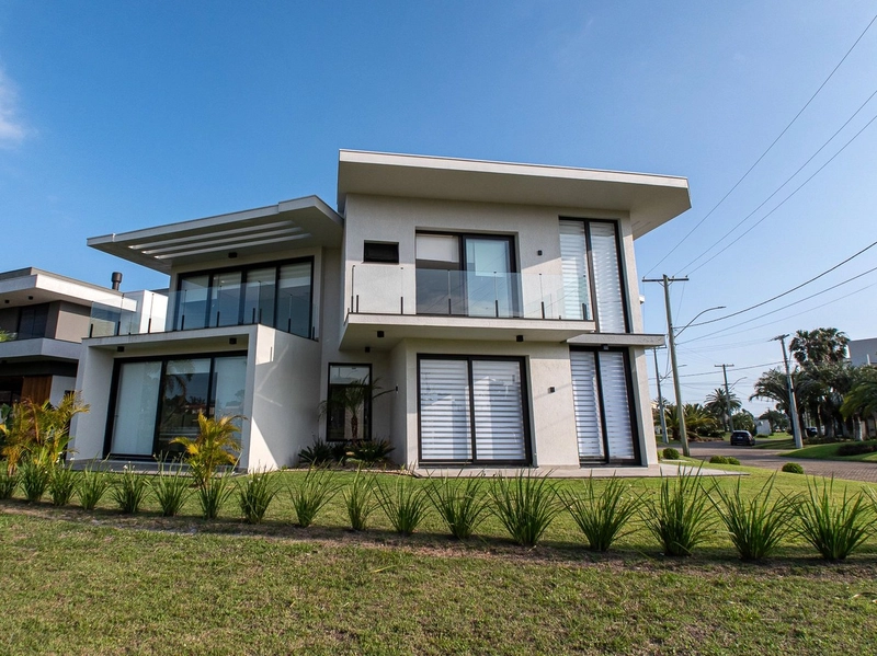 Casa em Torres, 5 suítes  no condomínio Ocean Side: 3ª foto da galeria de imagens do imóvel