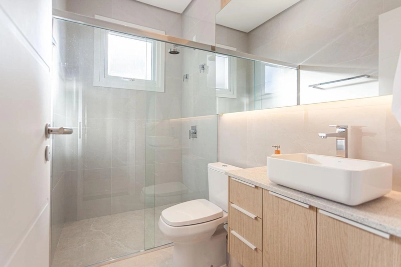 Casa em Torres no Reserva das Águas, com 3 suítes com fundos lago: 22ª foto da galeria de imagens do imóvel