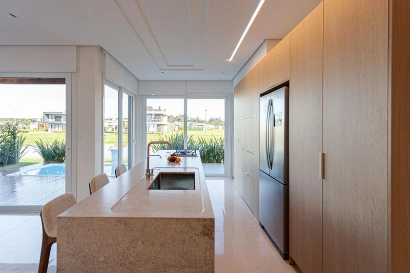 Casa em Torres no Reserva das Águas, com 3 suítes com fundos lago: 13ª foto da galeria de imagens do imóvel