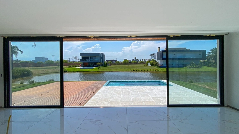 Casa em Torres no Ilhas Park, 4 suítes beira lago: 10ª foto da galeria de imagens do imóvel