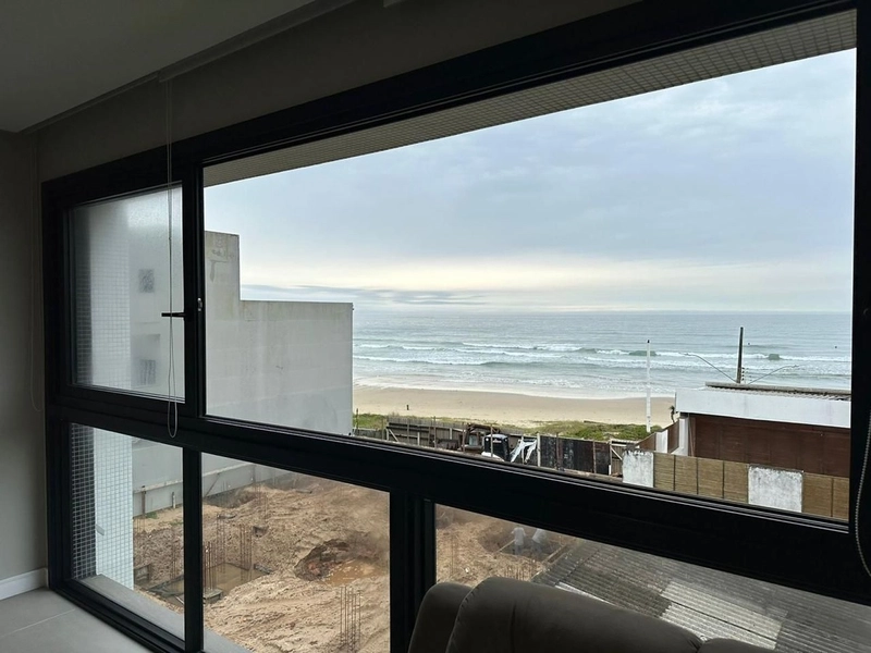 Apartamento em Torres, 2 dormitórios: 3ª foto da galeria de imagens do imóvel